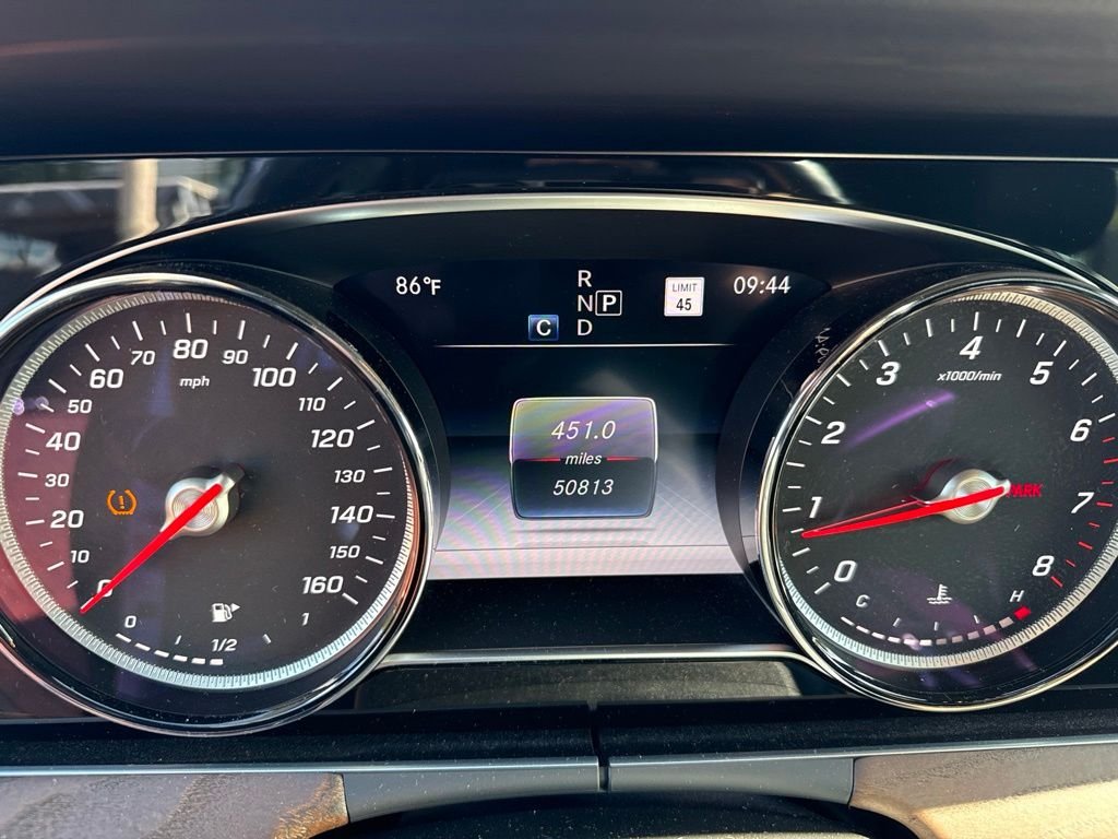 Used 2019 Silver Mercedes-Benz E 300 image 3
