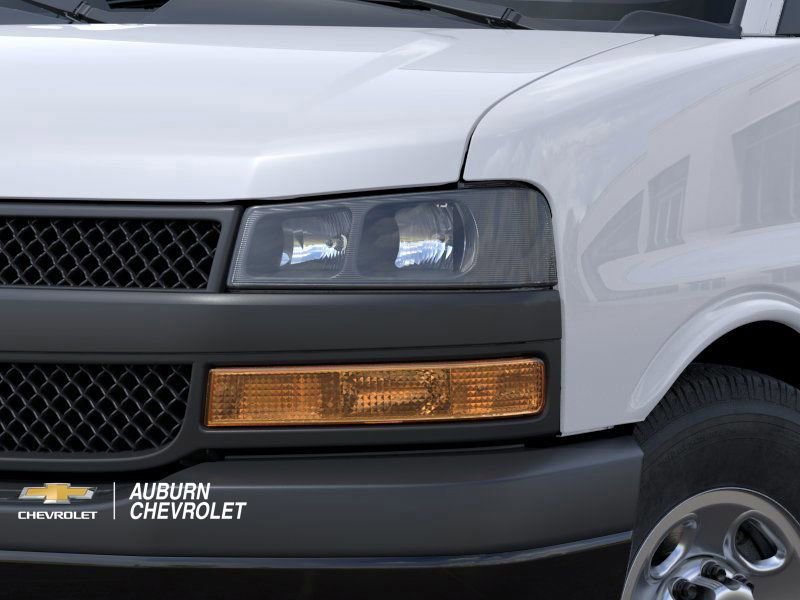 2025 Chevrolet Express Cargo Work Van - Photo 10