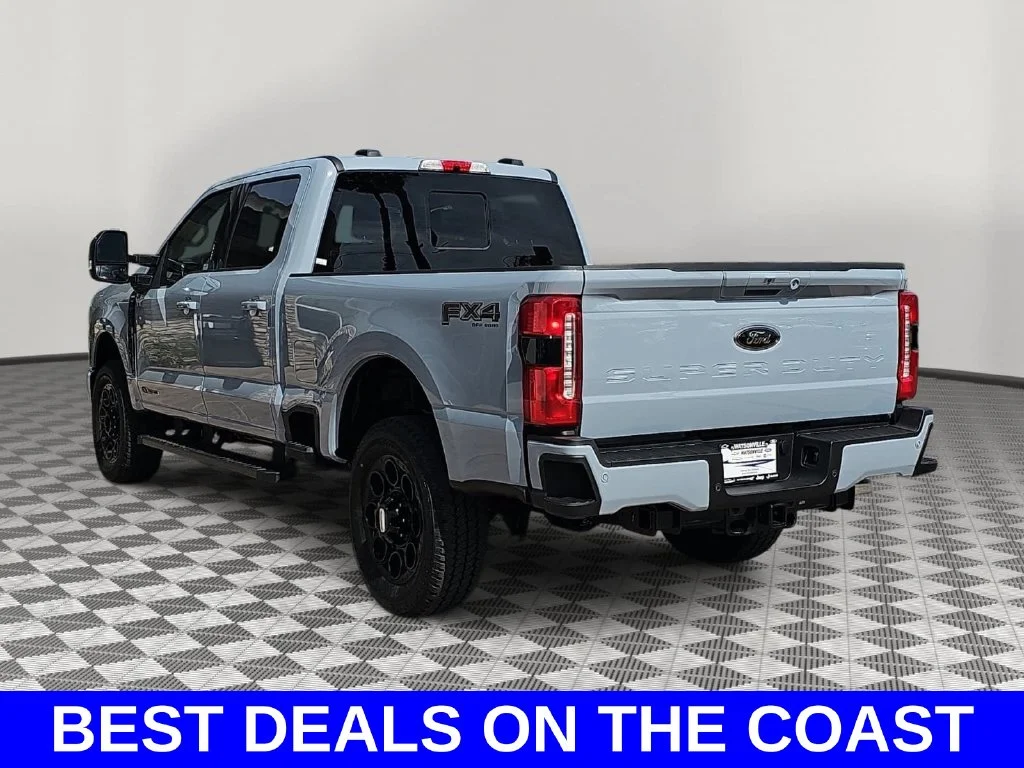 New 2026 Glacier Gray Metallic Tri-Coat Ford F-250® Lariat® image 5