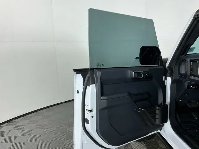 Certified Used 2025 Oxford White Ford Big Bend image 12