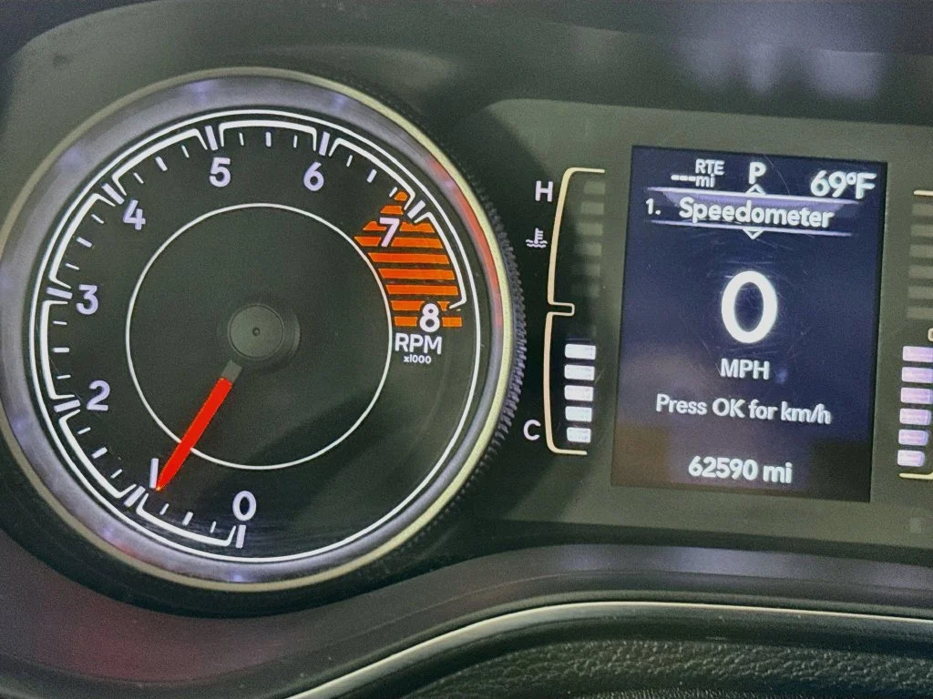 Used 2019 Black Jeep Latitude Plus image 15