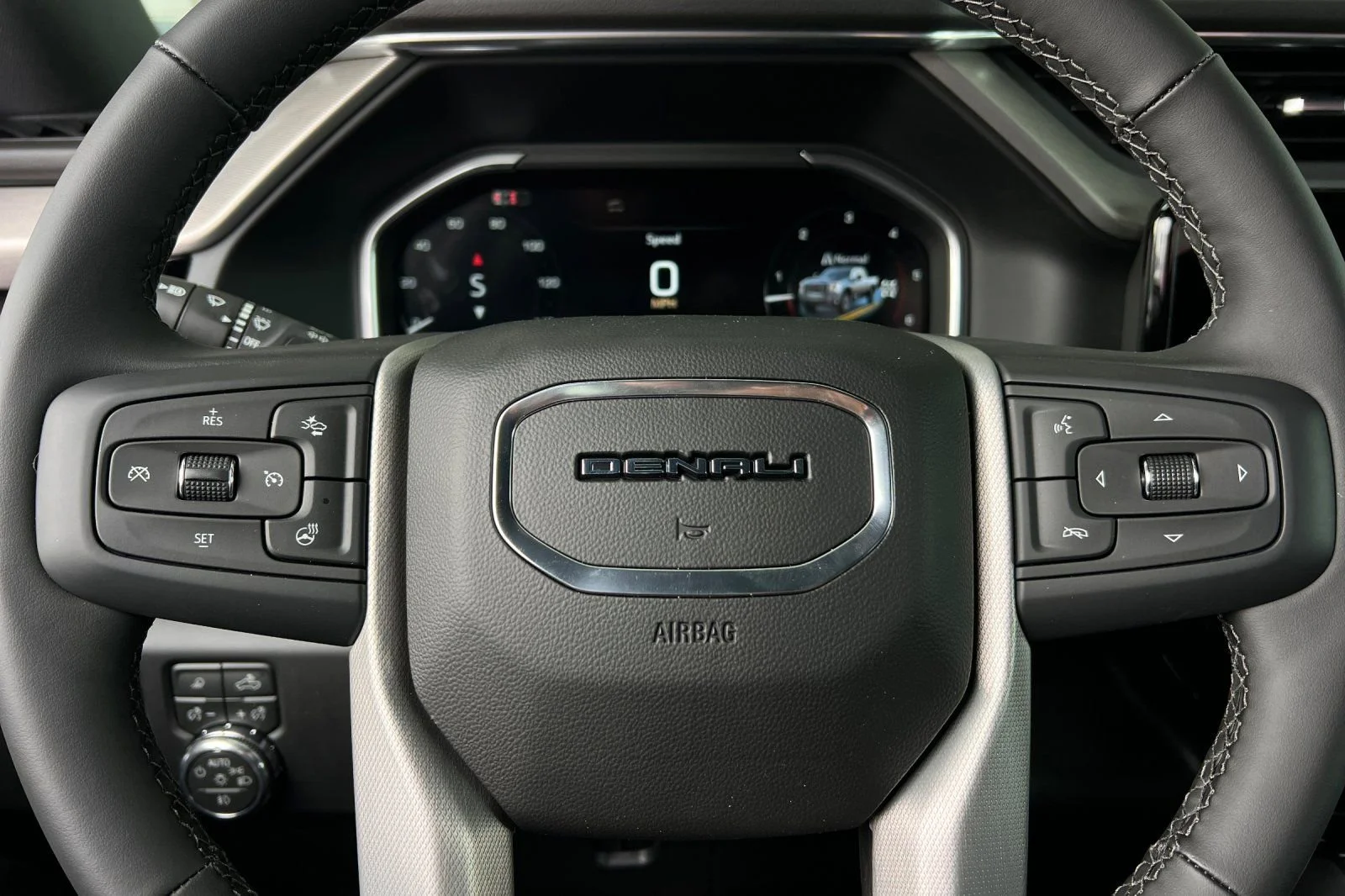 2026 GMC Sierra 2500HD Denali - Photo 22