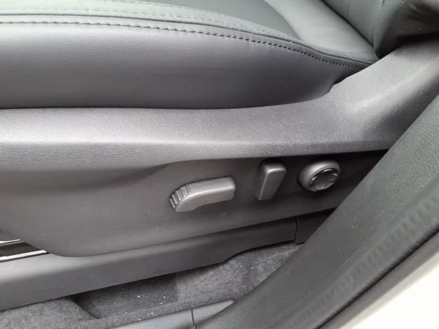 2026 Subaru Ascent Touring - Photo 21