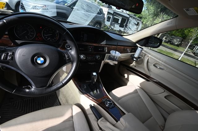Used 2010 Black BMW 335i xDrive image 6