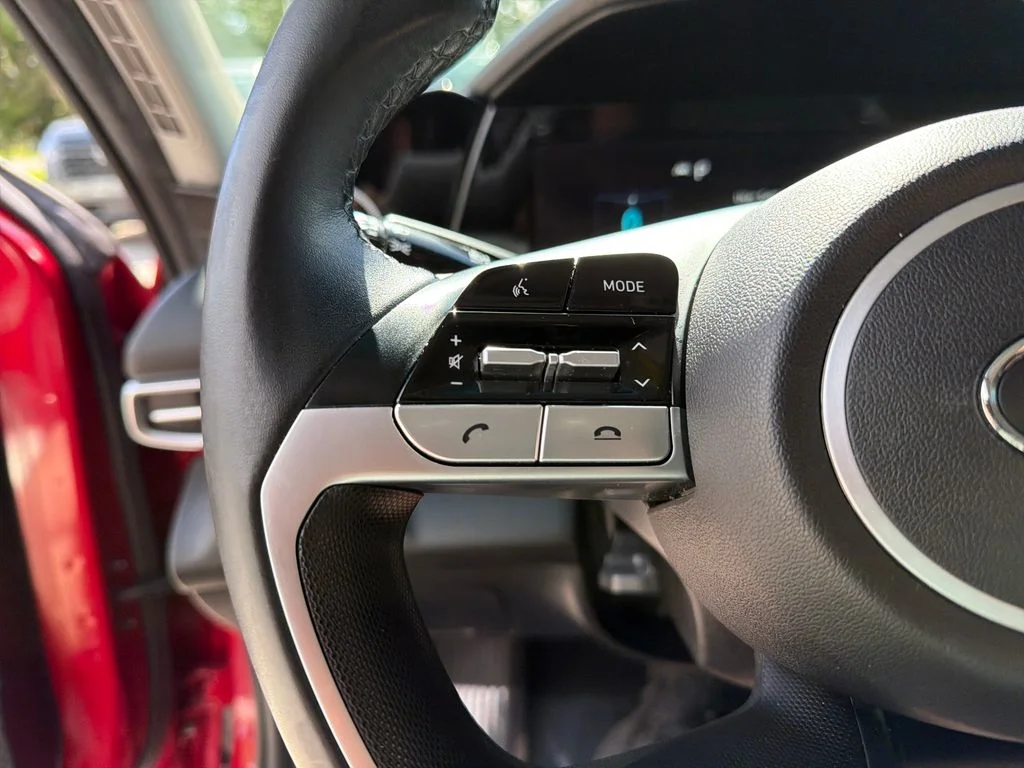 Used 2021 Red Hyundai SEL image 19