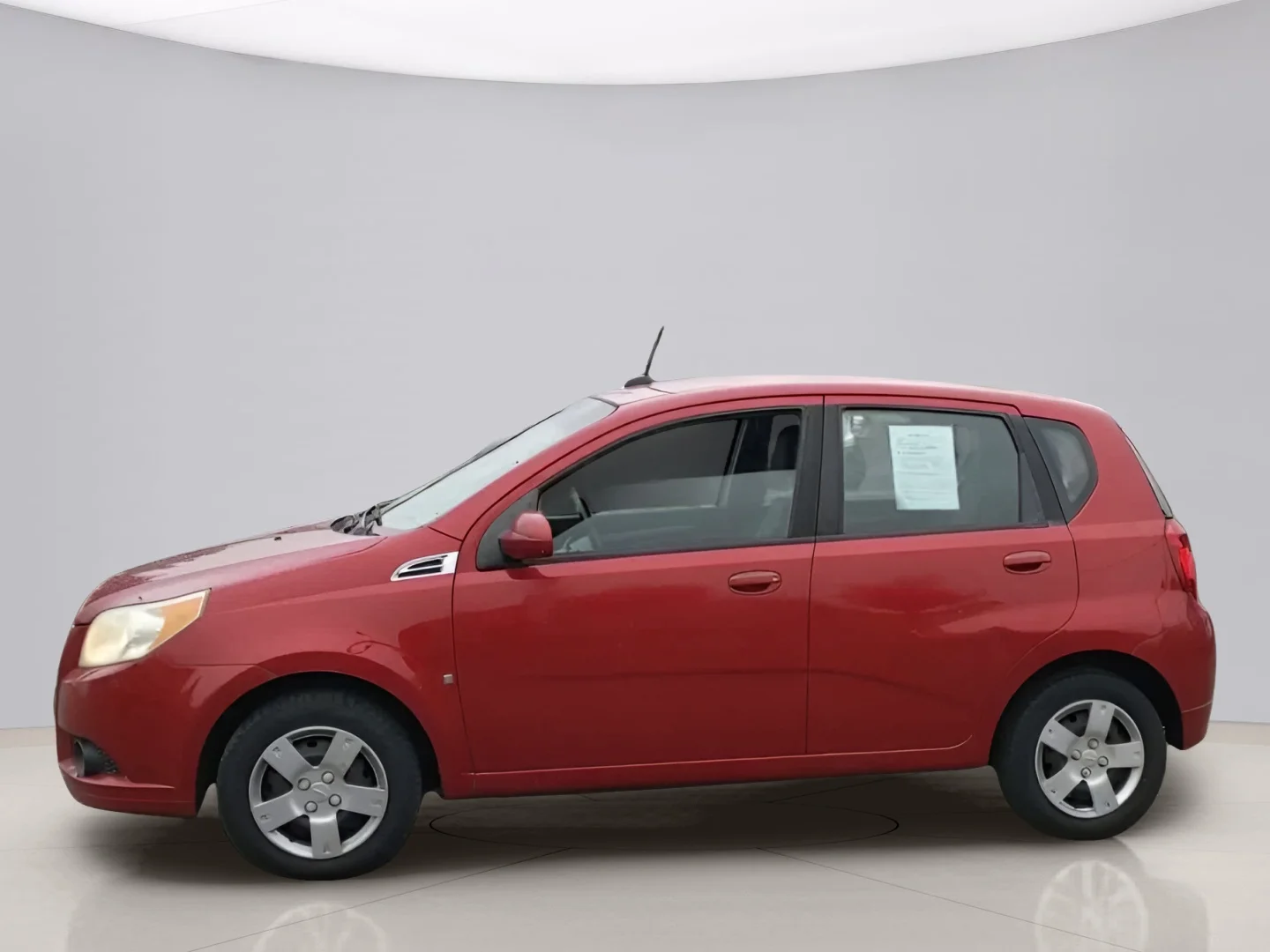 Used 2009 Red Chevrolet AVEO5 LT image 5