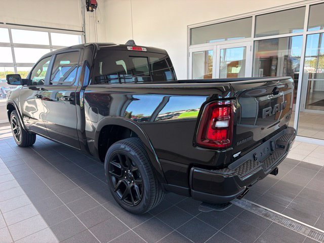 New 2027 Diamond Black Crystal Pearl-Coat Exterior Paint RAM Laramie image 3