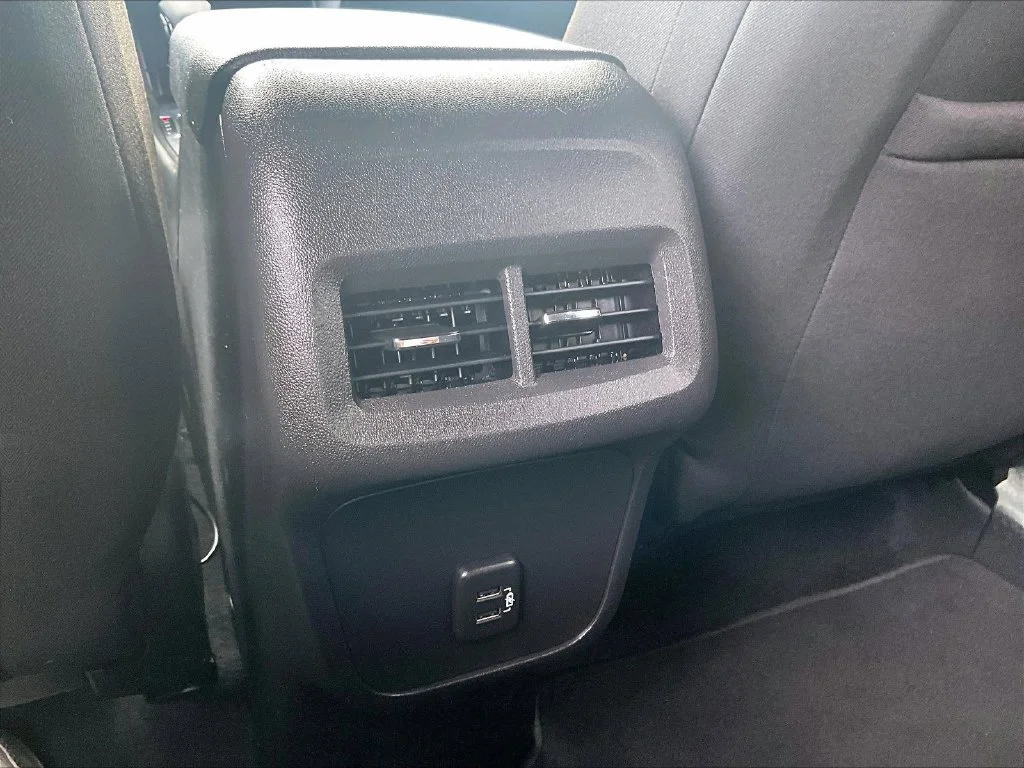 Used 2024 White Chevrolet LT image 13