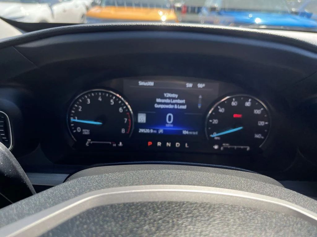 Used 2023 Silver Ford XLT image 15