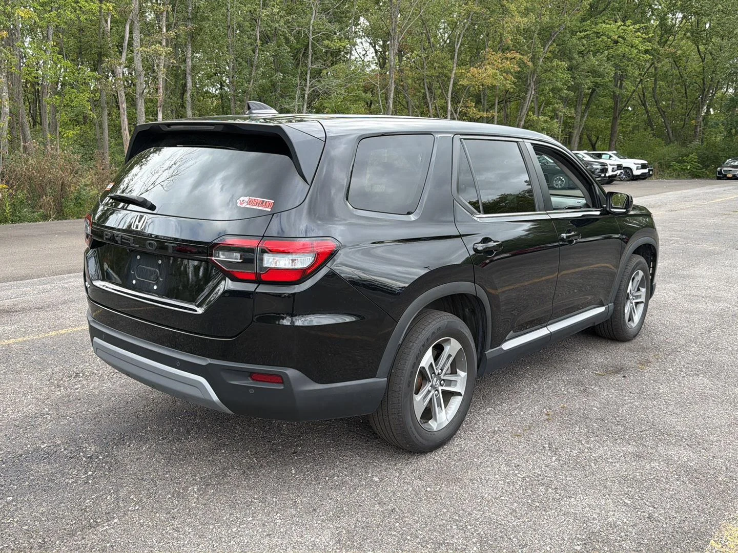 Used 2025 Crystal Black Pearl Honda EX-L image 8
