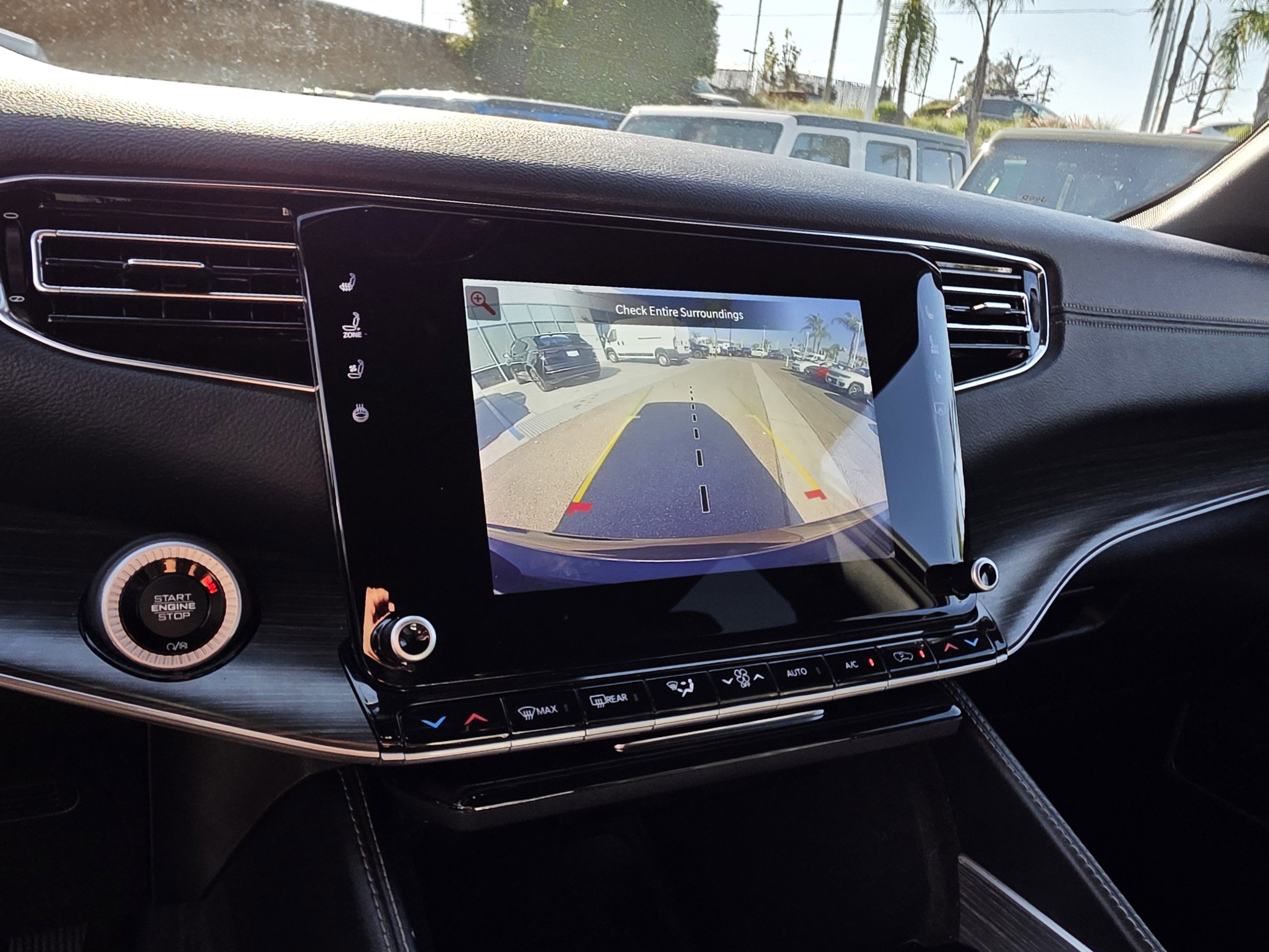 2023 Jeep Wagoneer Series II - Photo 14