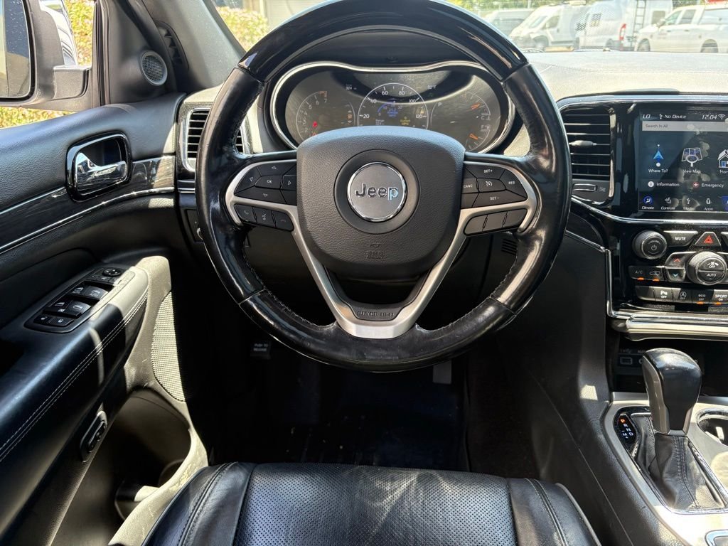 Used 2019 White Jeep Overland image 8