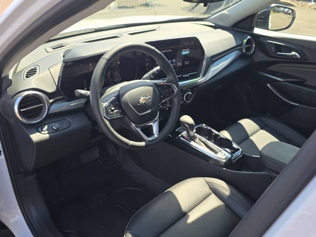 Certified Used 2024 Summit White Chevrolet ACTIV image 32