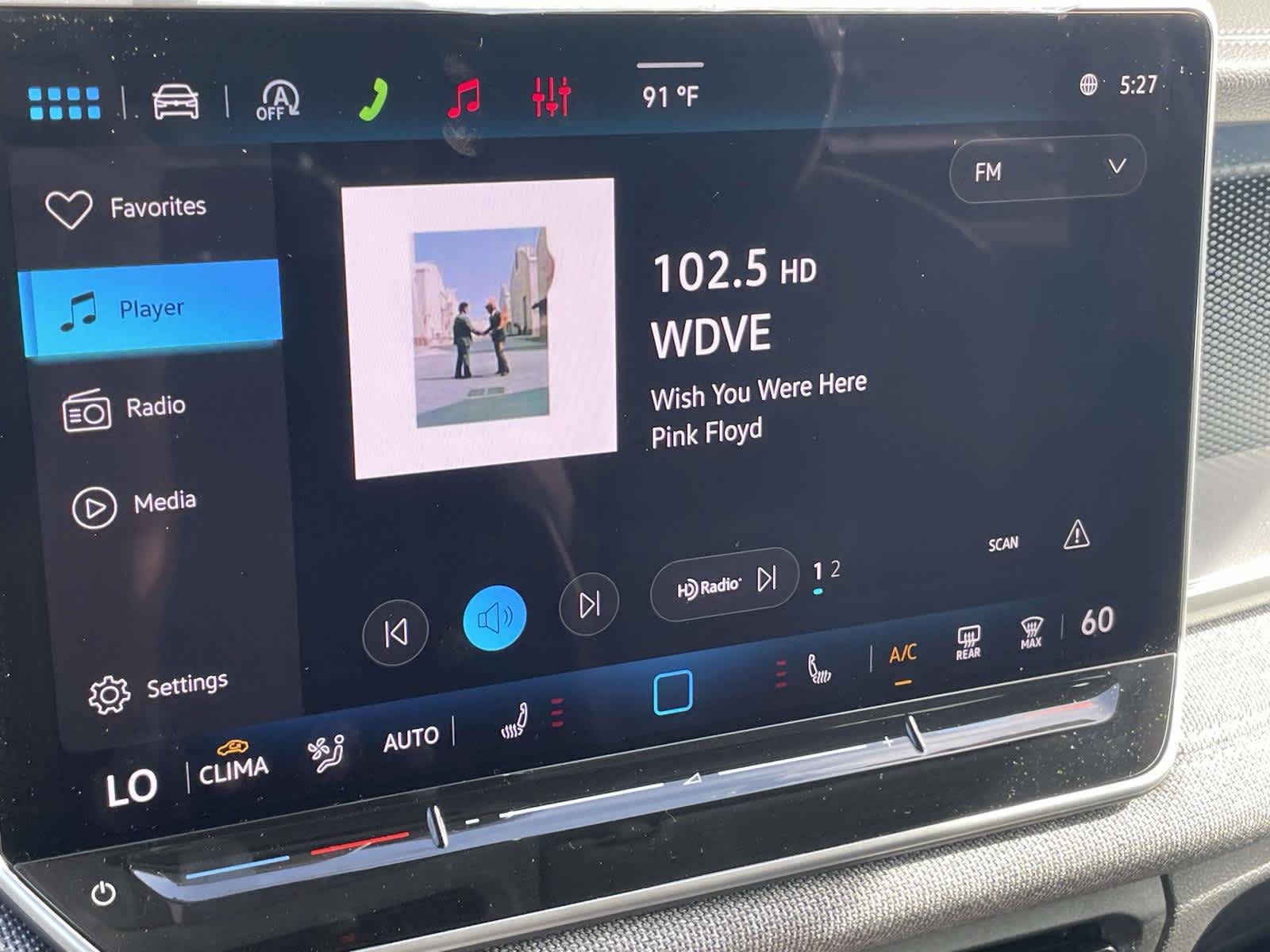 New 2026 Pure White Volkswagen S image 22