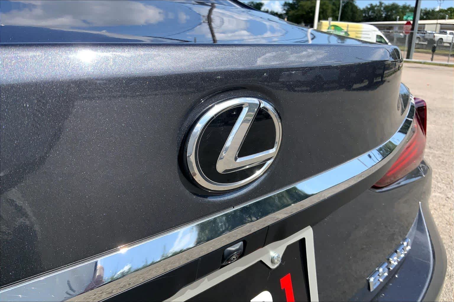 Used 2025 Cloudburst Gray Lexus  image 9