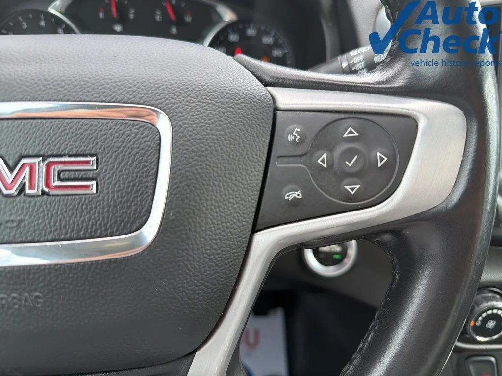 Used 2020 Black GMC SLE image 20