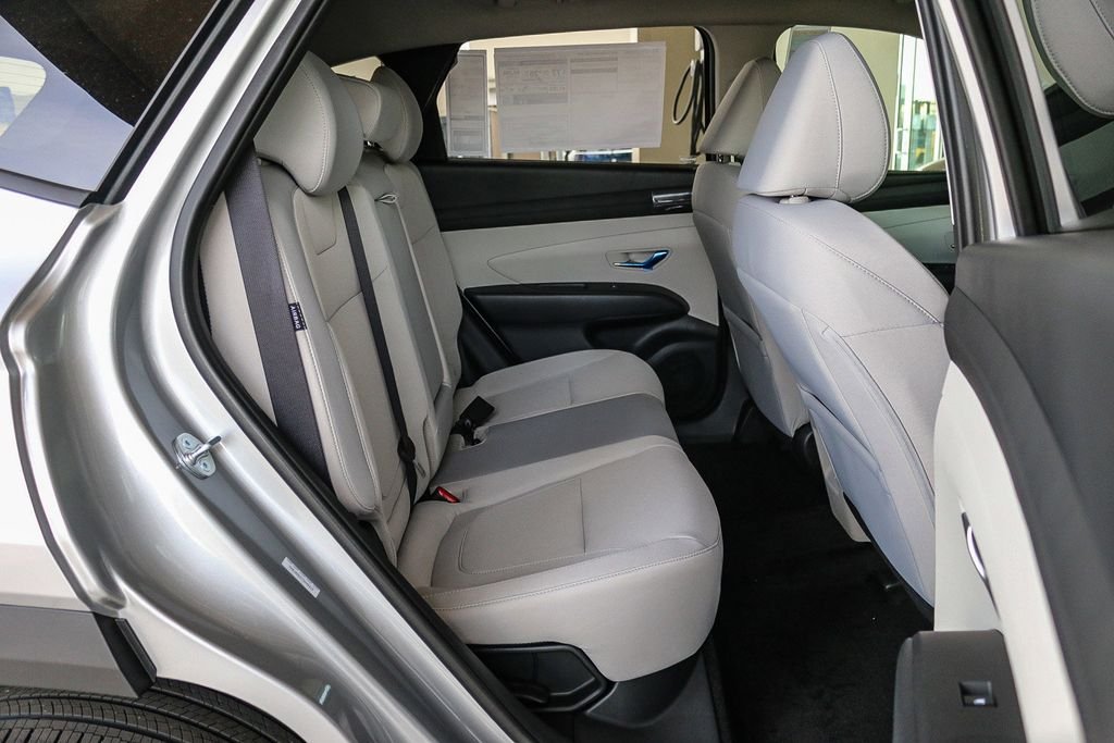 New 2026 Silver Hyundai SEL image 17