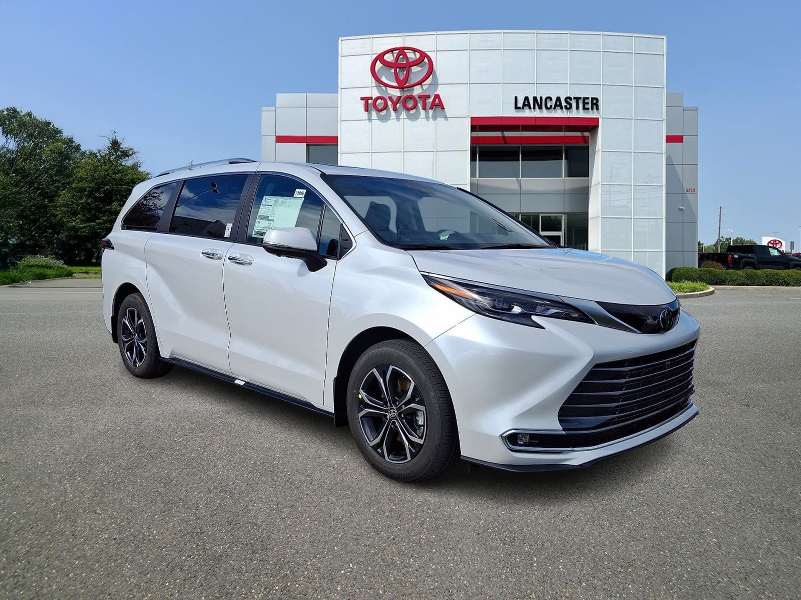 2026 Toyota Sienna Platinum
