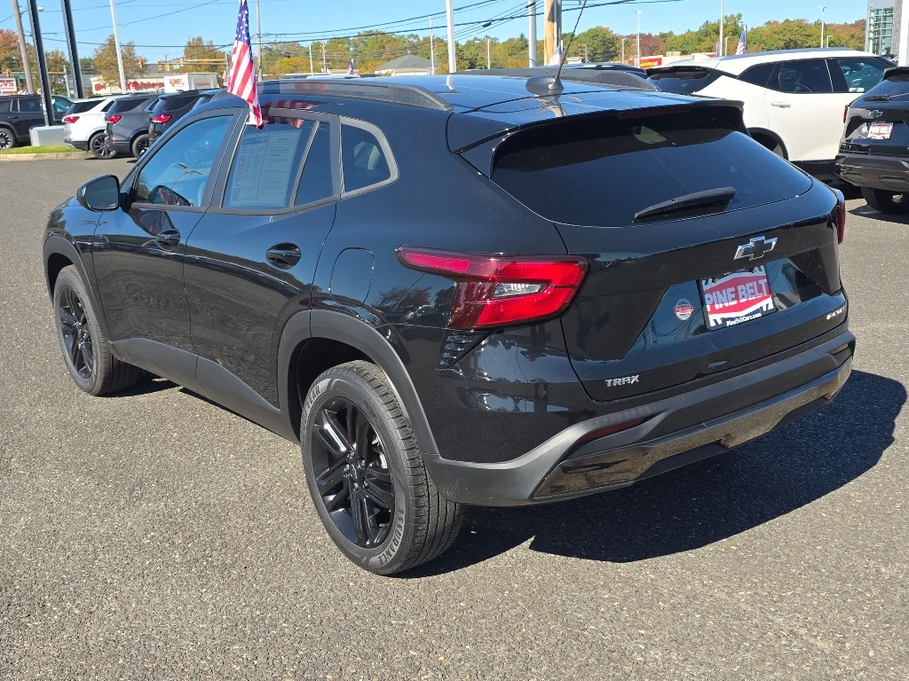 2024 Chevrolet Trax Activ - Photo 13