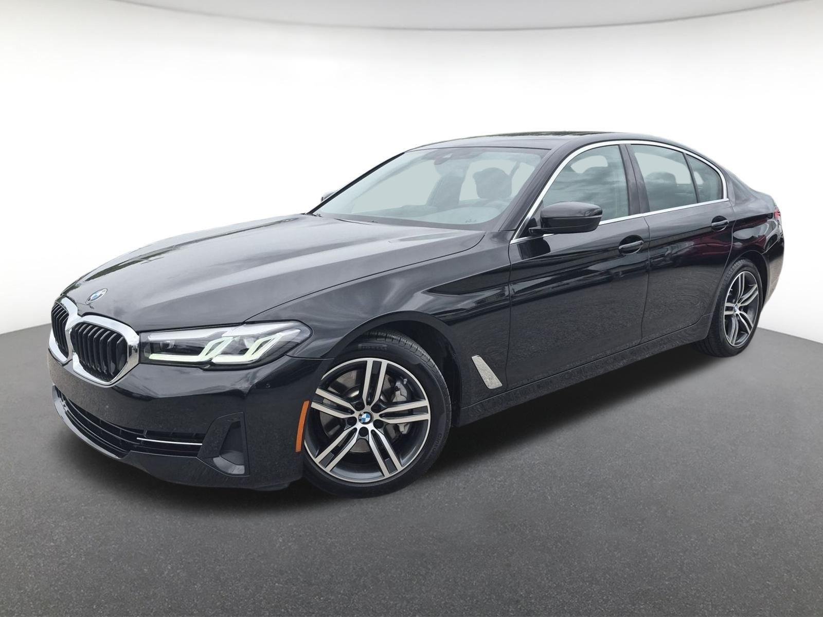 Used 2023 Black Sapphire Metallic BMW xDrive image 1