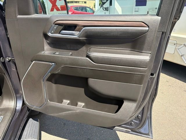 Used 2024 Gray Chevrolet LT image 11