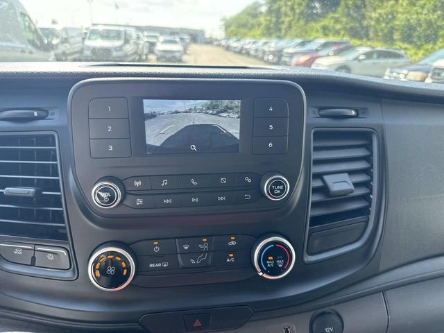 Used 2025 Oxford White Ford Base image 28