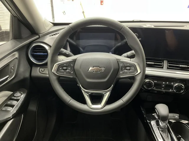 2026 Chevrolet Trax LT - Photo 27