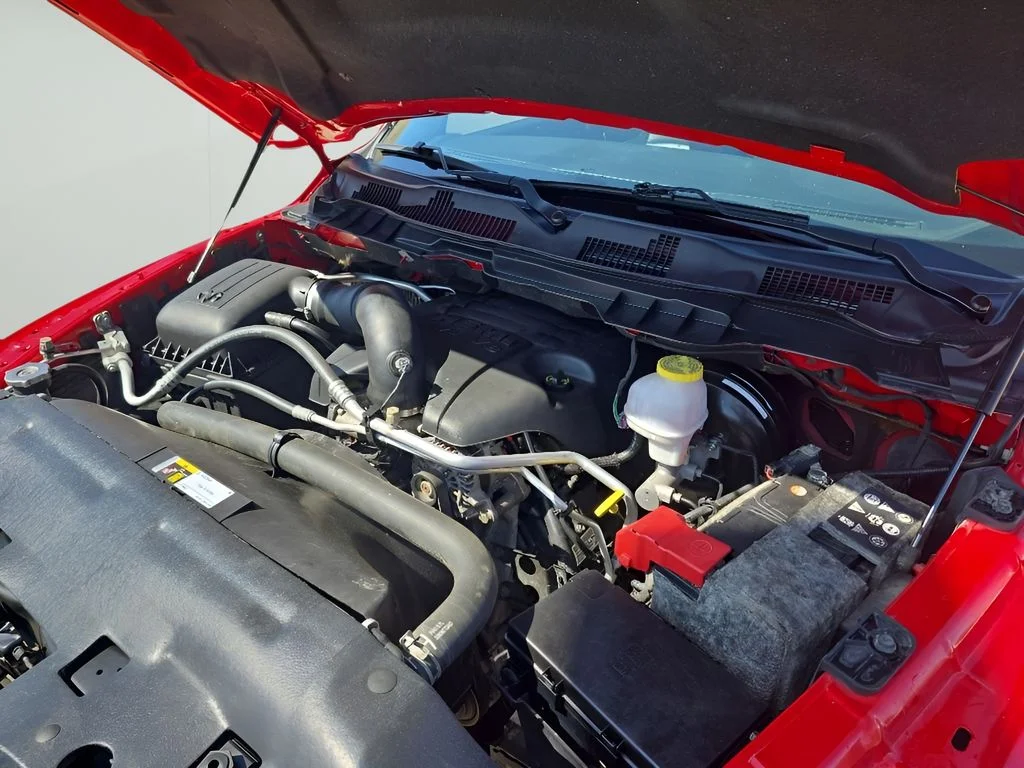 Used 2018 Red Ram  image 37