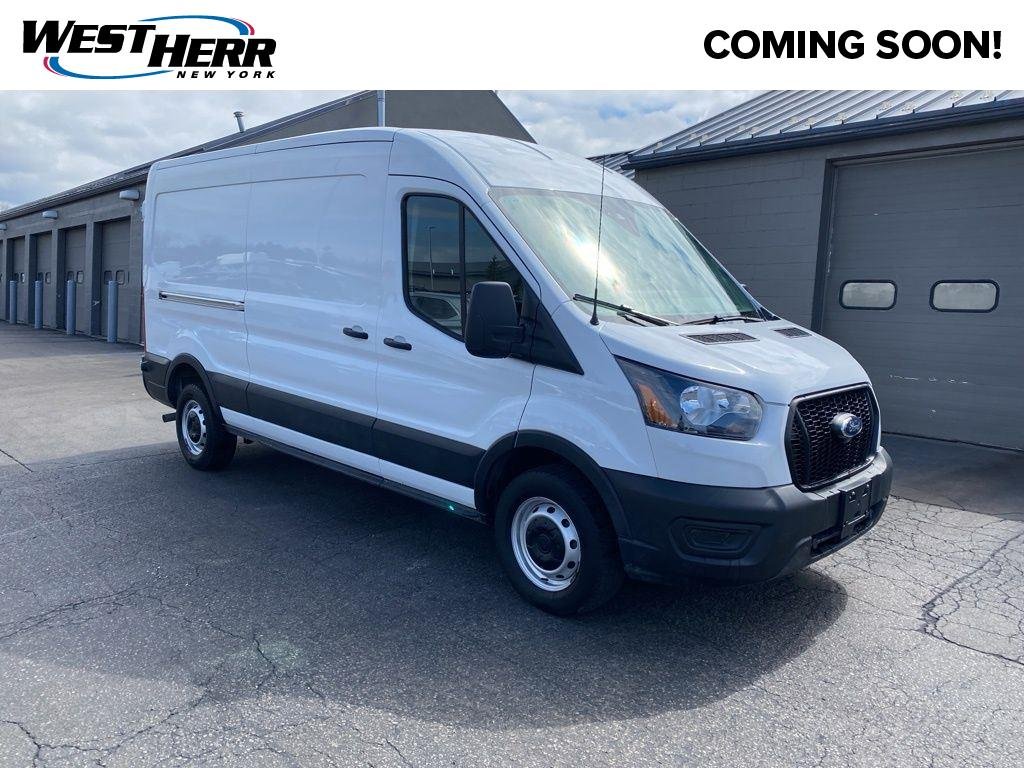 Used 2024 Oxford White Ford Base image 1