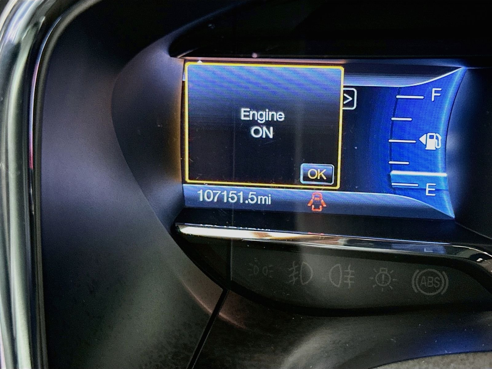 Used 2015 Magnetic Metallic Lincoln Base image 12