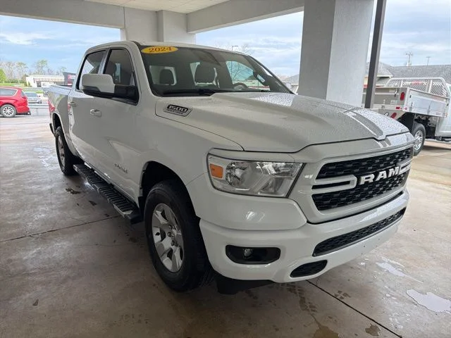 Used 2024 White Ram Big Horn/Lone Star image 9