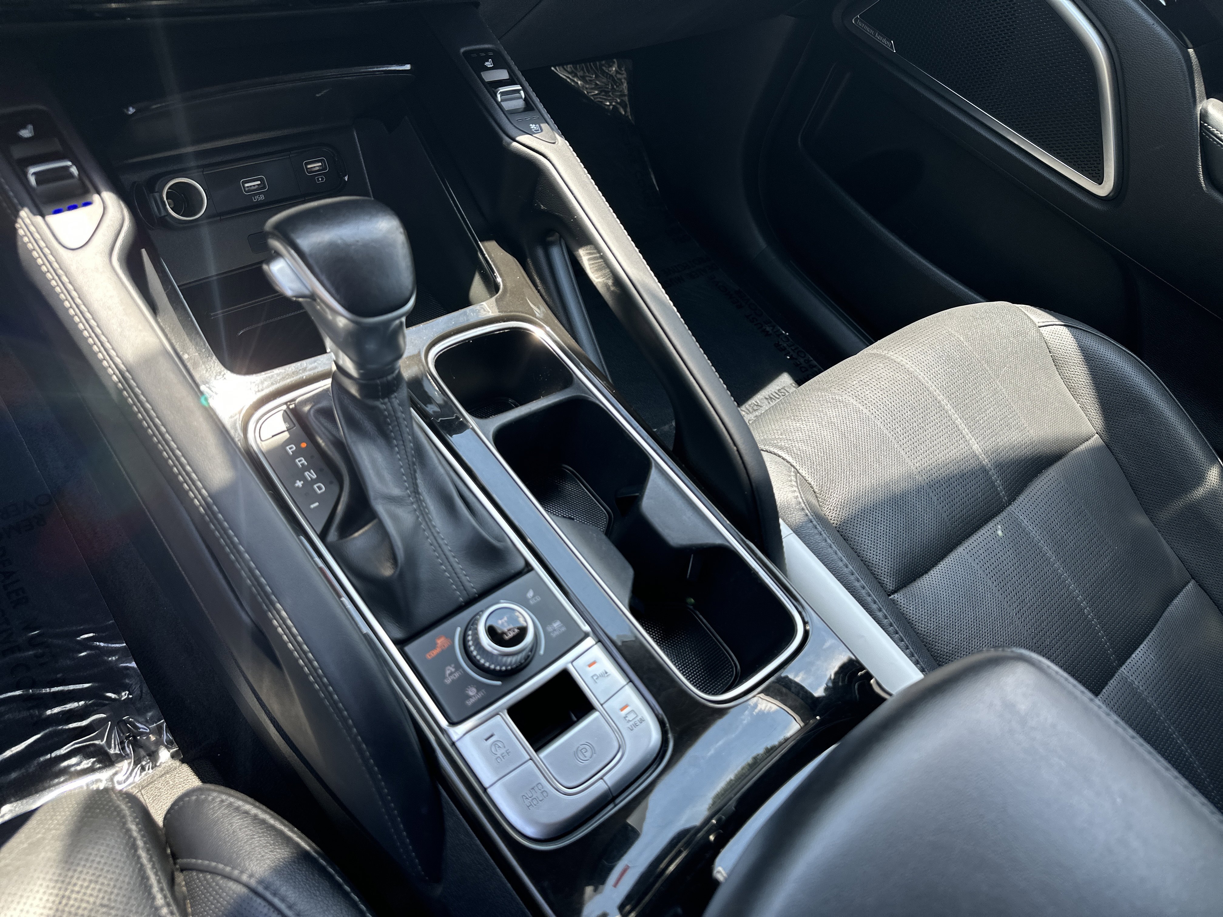 Certified Used 2020 Ebony Black Kia SX image 35