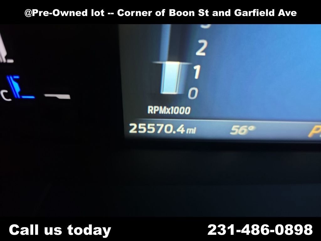 Used 2025 Gray Ford ST-Line Select image 34