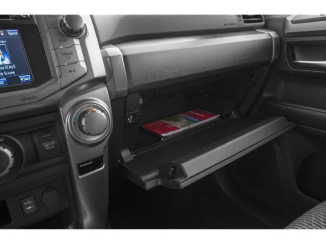 Used 2015 Magnetic Gray Metallic Toyota SR5 image 20
