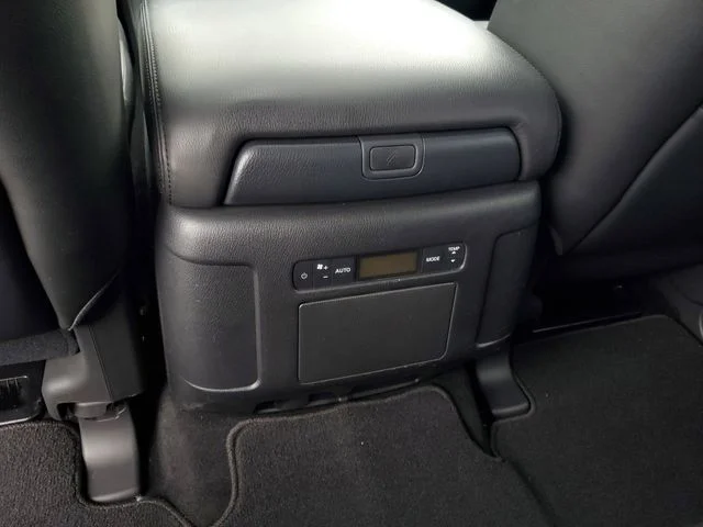 Used 2022 Black Nissan SL image 13
