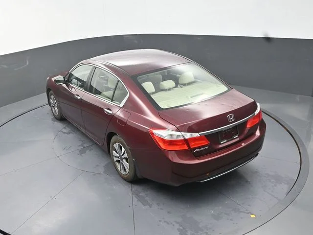 Used 2013  Honda LX image 27