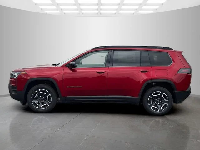 New 2026 Red Hot Pearl-Coat Exterior Paint Jeep Laredo image 4