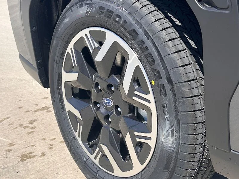 New 2026 MAGNETITE GRAY METALLIC Subaru Base Plus image 9