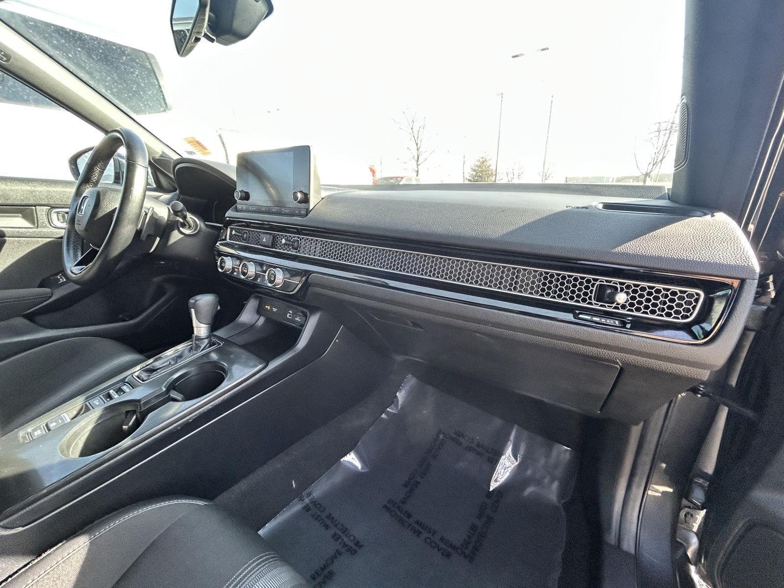 2024 Honda Civic Sport - Photo 22