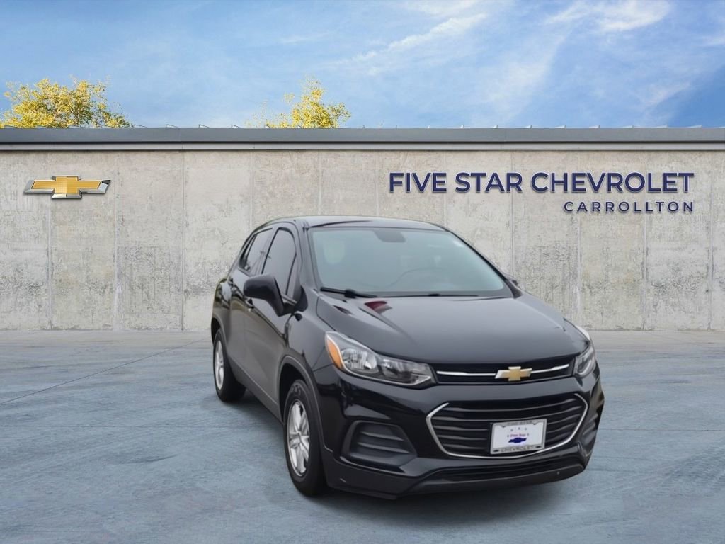 Used 2020 Chevrolet Trax LS with VIN KL7CJKSB9LB057615 for sale in Carrollton, TX