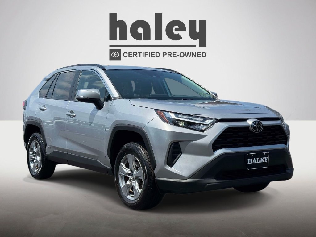 Used 2025 Silver Toyota XLE image 1