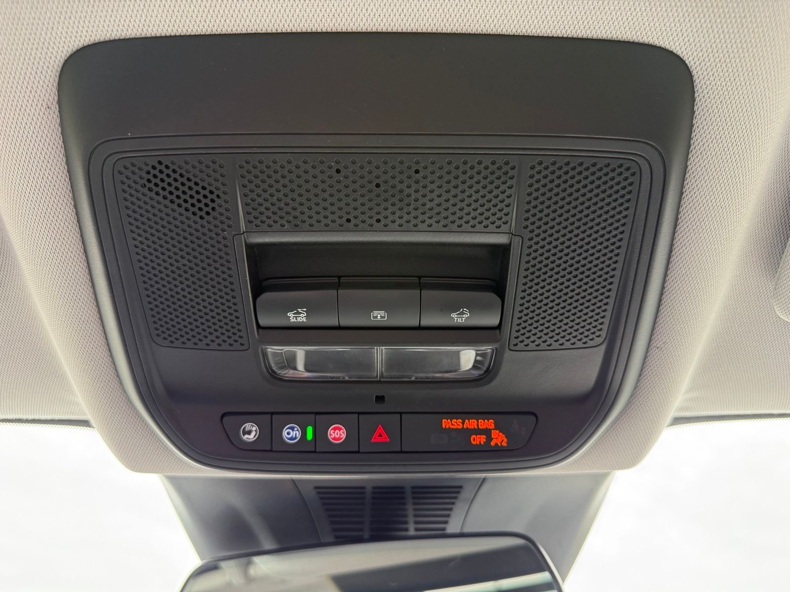Certified Used 2025 Raven Black Honda Touring image 20