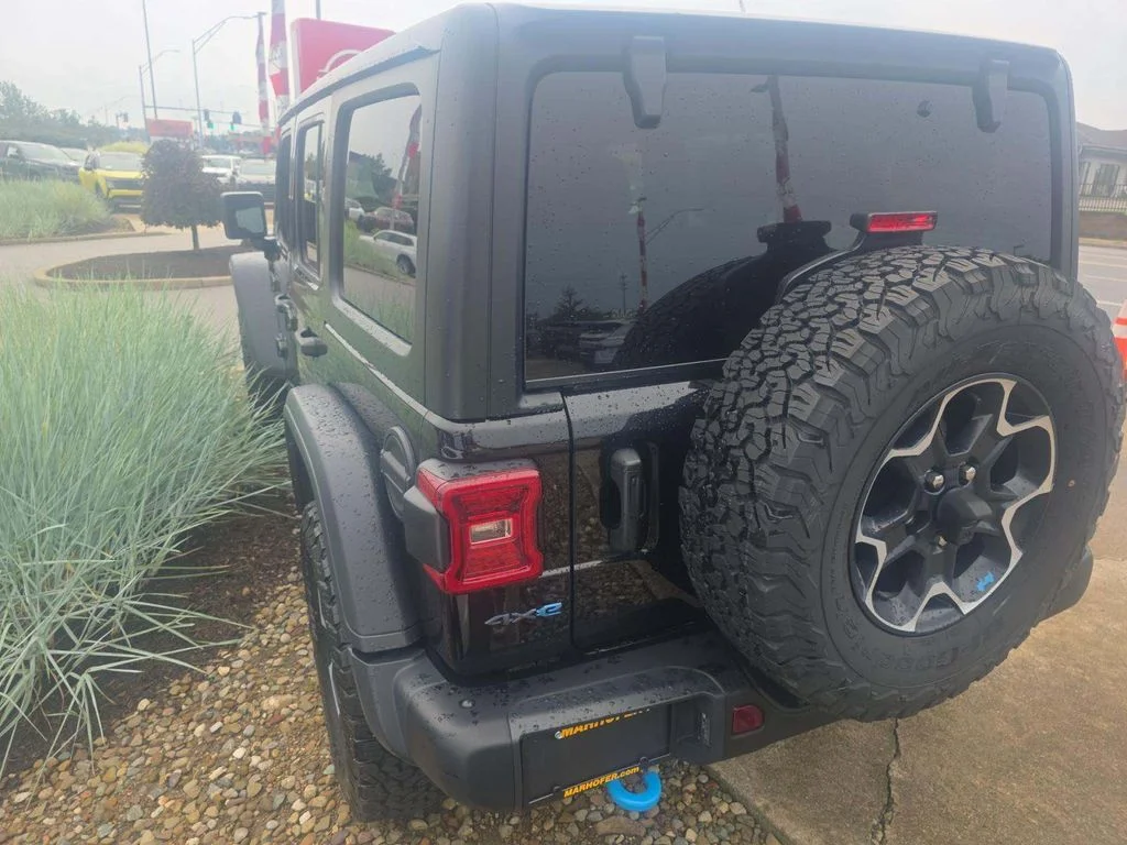 Used 2023 Black Jeep Rubicon 4xe image 3