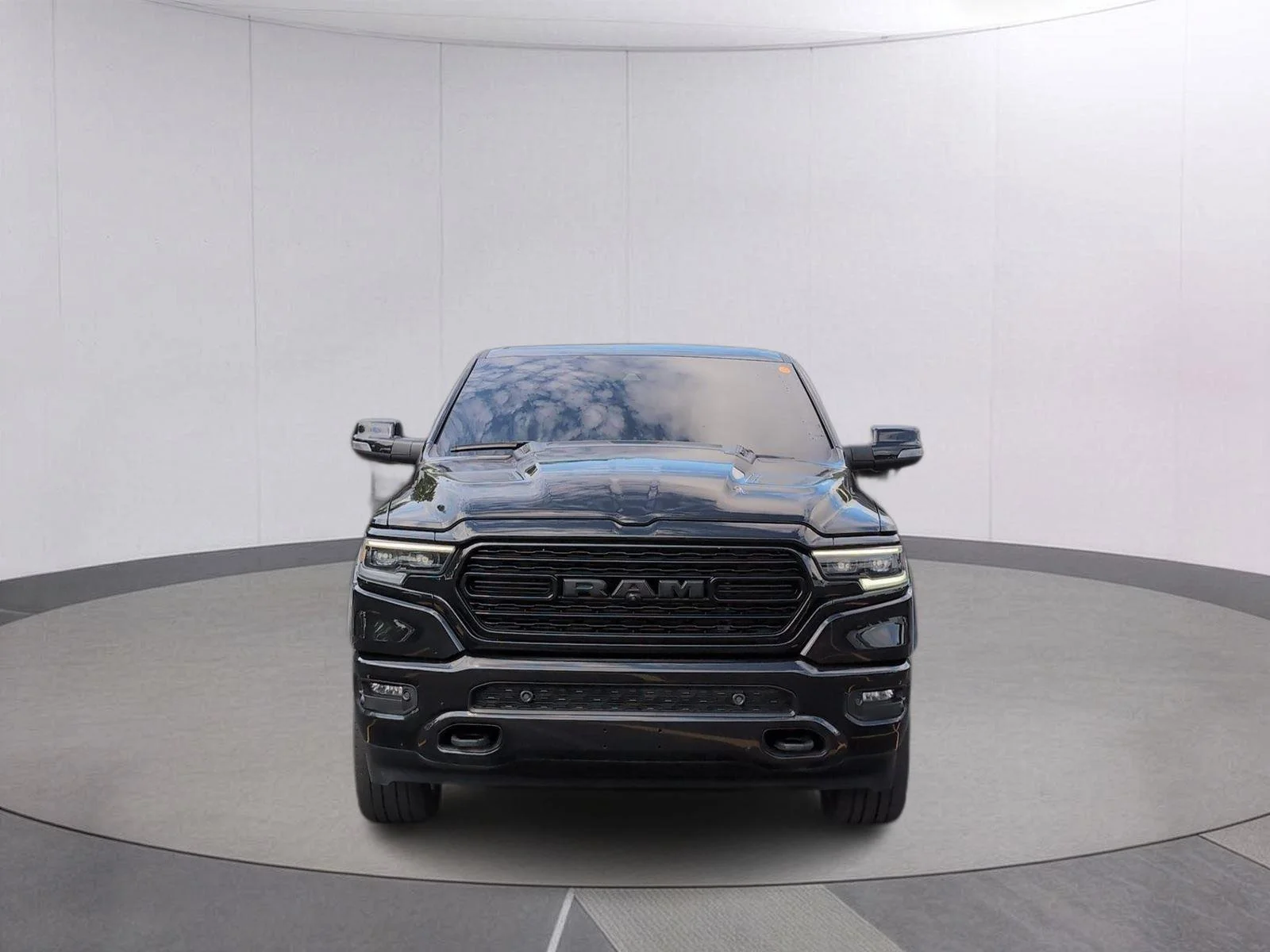 Used 2023 Diamond Black Crystal Pearlcoat Ram Limited image 8