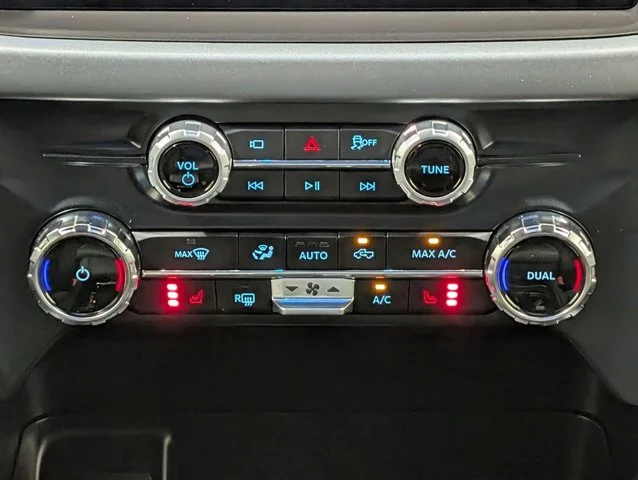 New 2026 Avalanche Ford XLT image 41