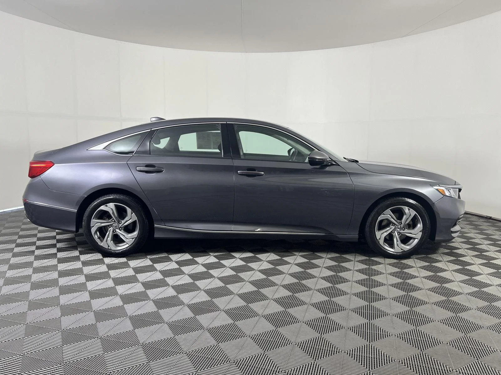 Used 2020 Modern Steel Metallic Honda EX-L image 2