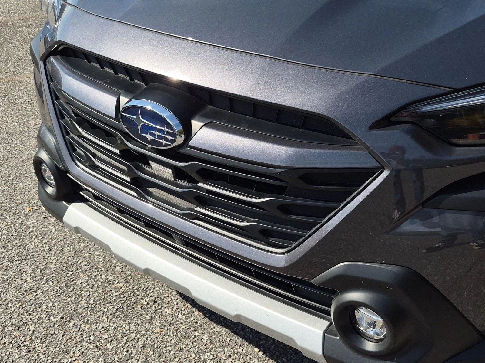 Used 2025  SUBARU TOUR image 13
