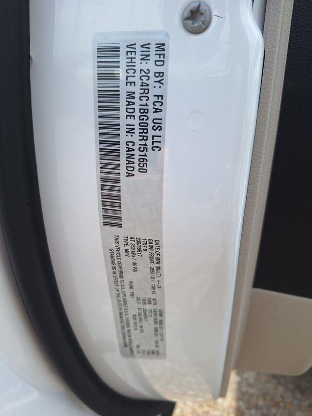 Used 2024 Bright White Clearcoat Chrysler Touring L image 33