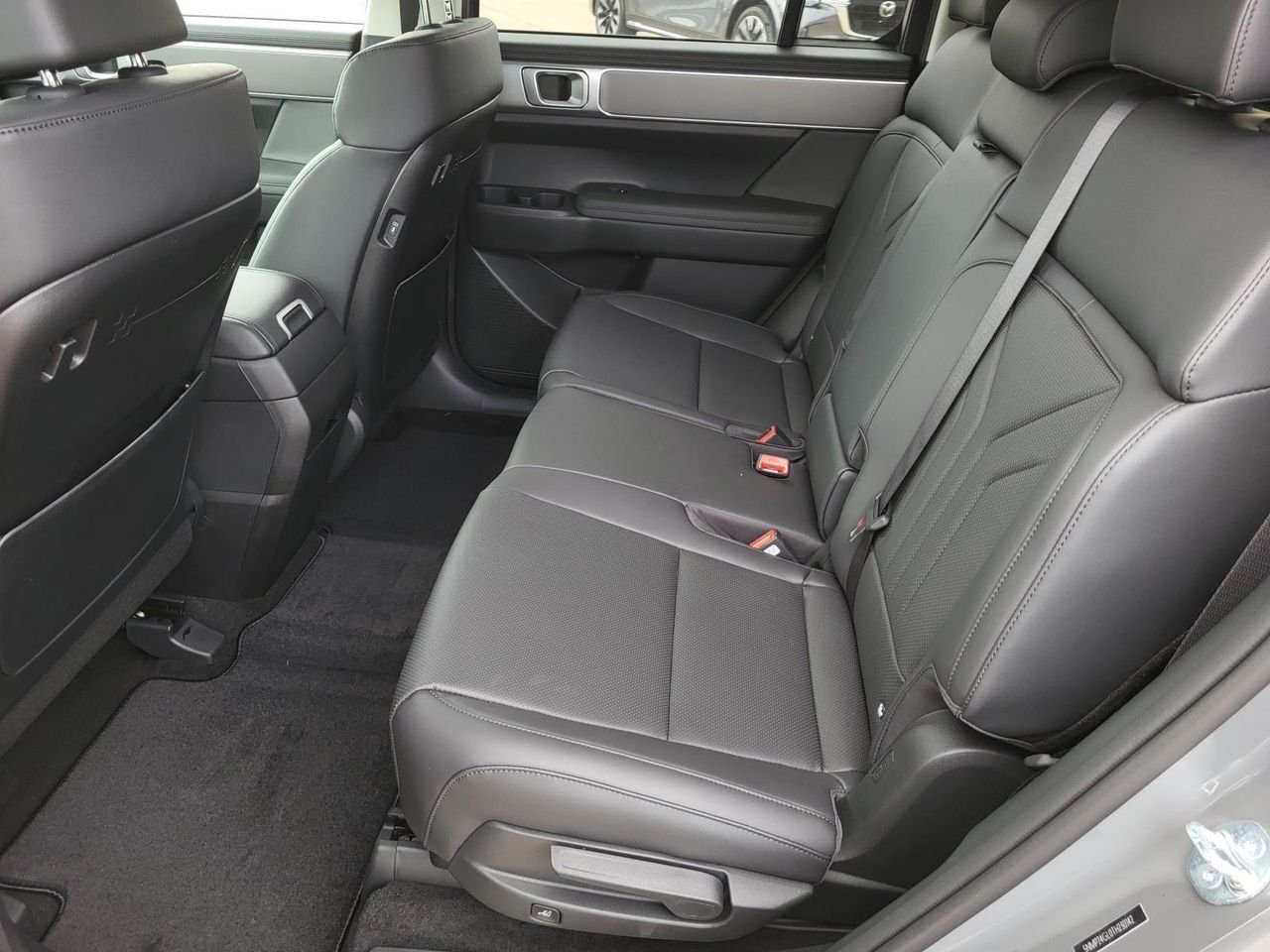 New 2026 Hampton Gray Hyundai SEL FWD image 12