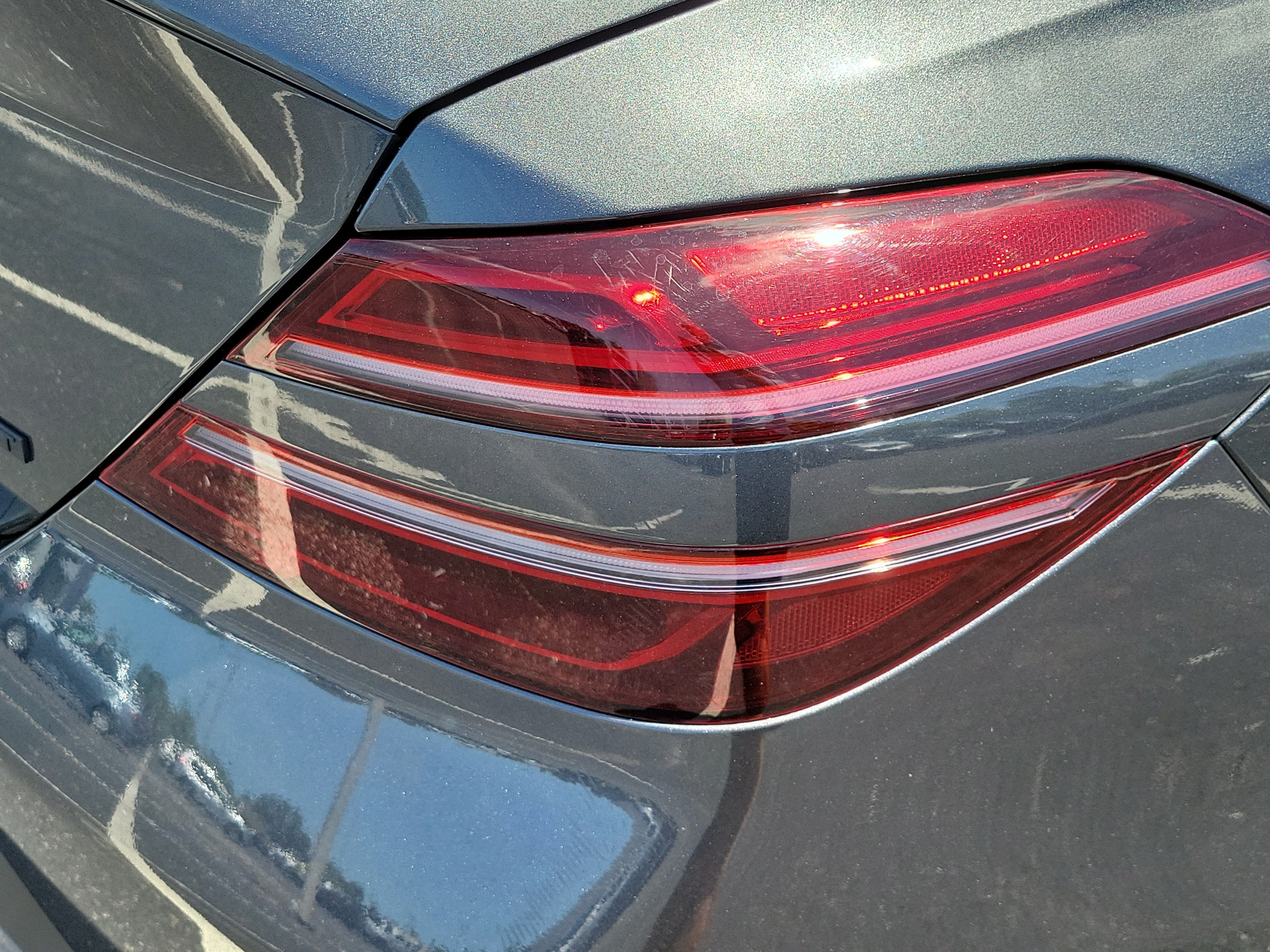 Used 2022 Himalayan Gray Genesis 3.3T image 10